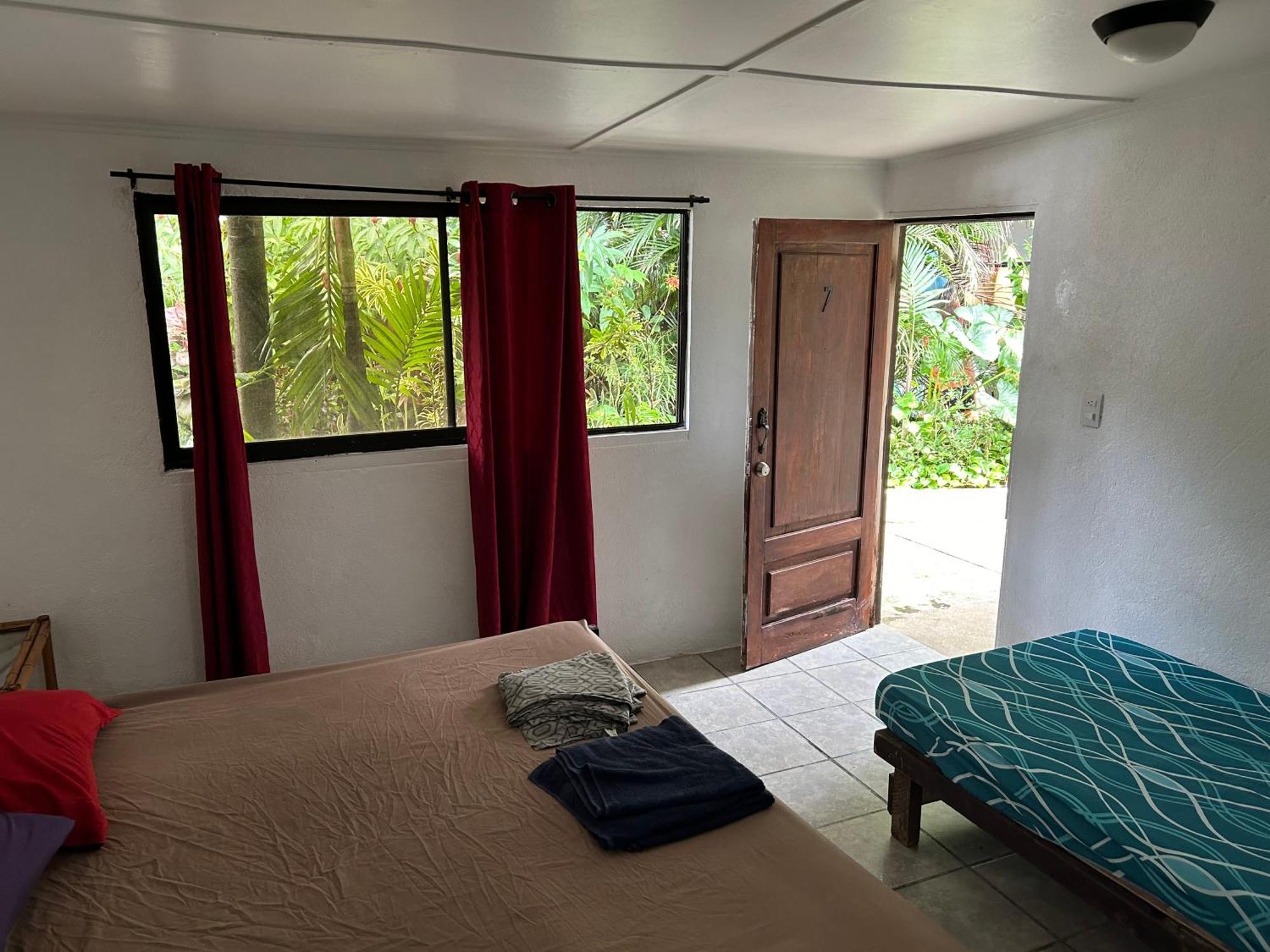 Pura Vida Hostel Tamarindo Zewnętrze zdjęcie